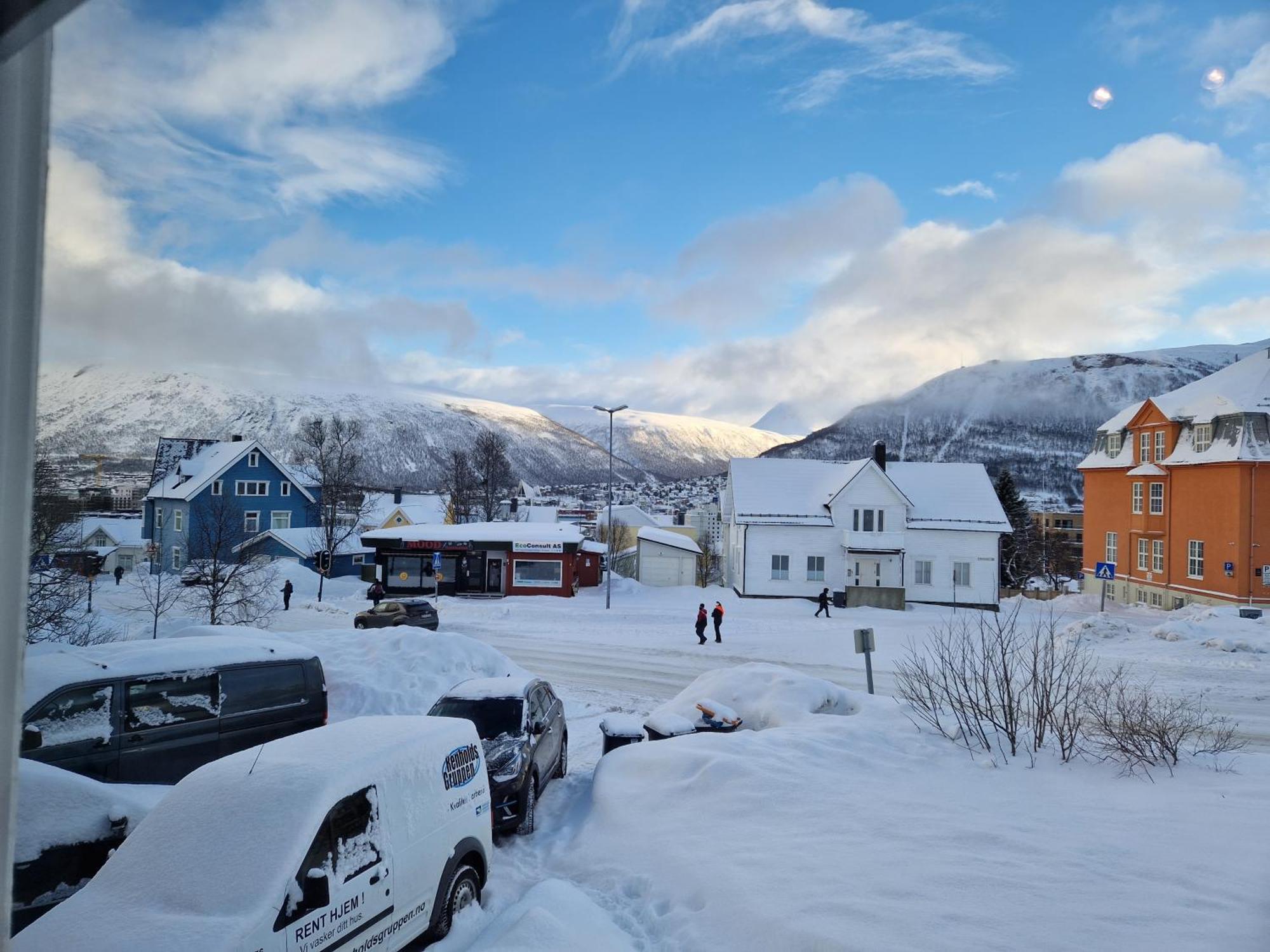 Central With A View Tromsø Extérieur photo